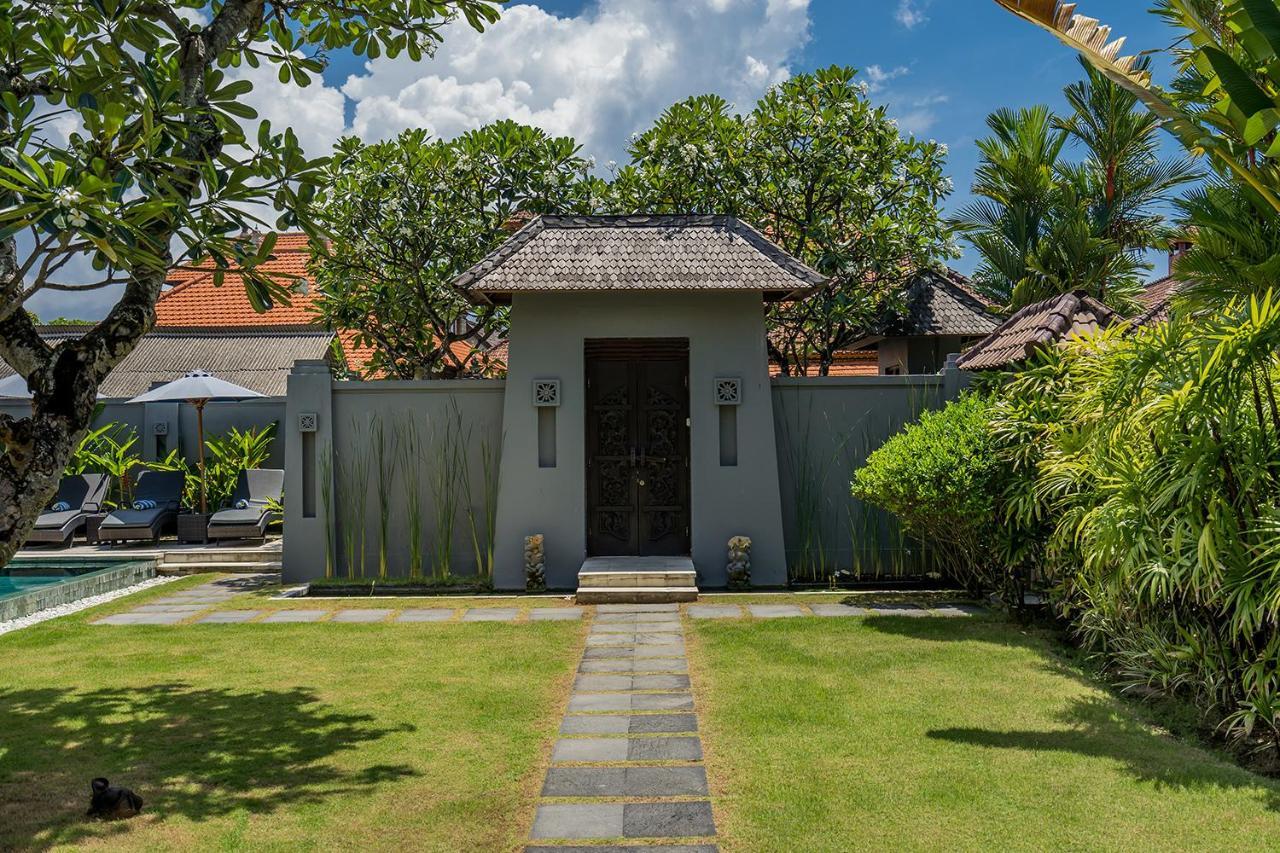 Bali Villa Lotus Σεμινιάκ Εξωτερικό φωτογραφία