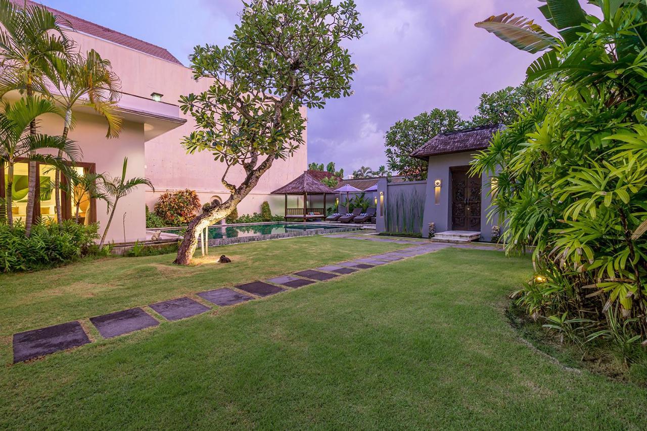 Bali Villa Lotus Σεμινιάκ Εξωτερικό φωτογραφία