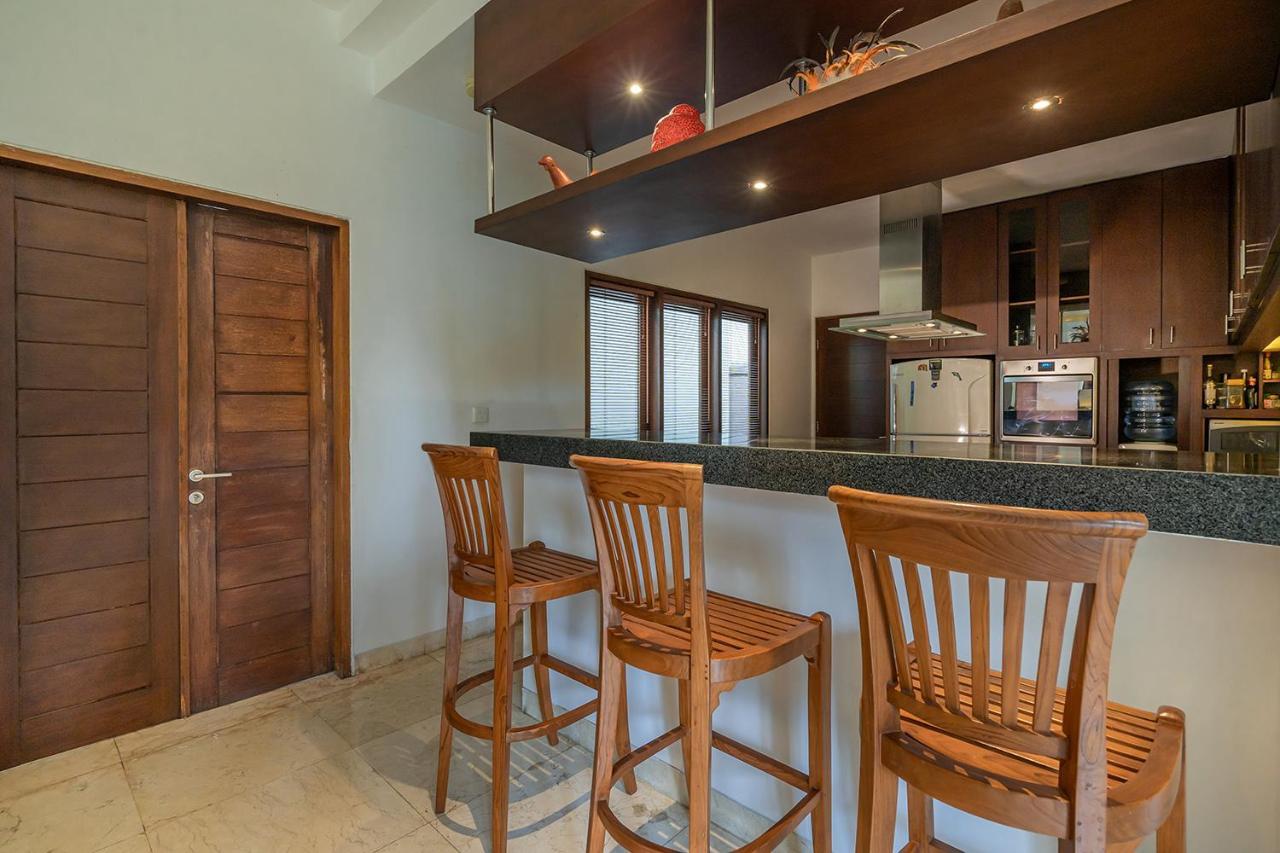 Bali Villa Lotus Σεμινιάκ Εξωτερικό φωτογραφία