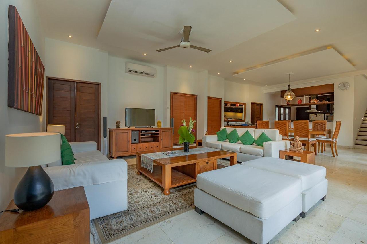Bali Villa Lotus Σεμινιάκ Εξωτερικό φωτογραφία