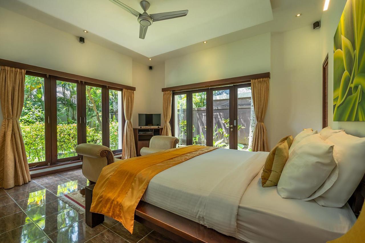 Bali Villa Lotus Σεμινιάκ Εξωτερικό φωτογραφία