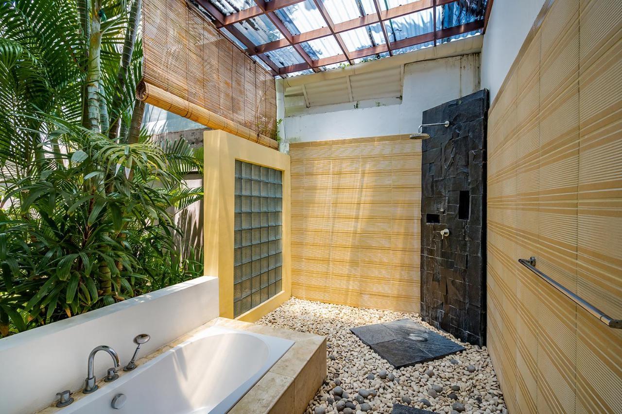 Bali Villa Lotus Σεμινιάκ Εξωτερικό φωτογραφία
