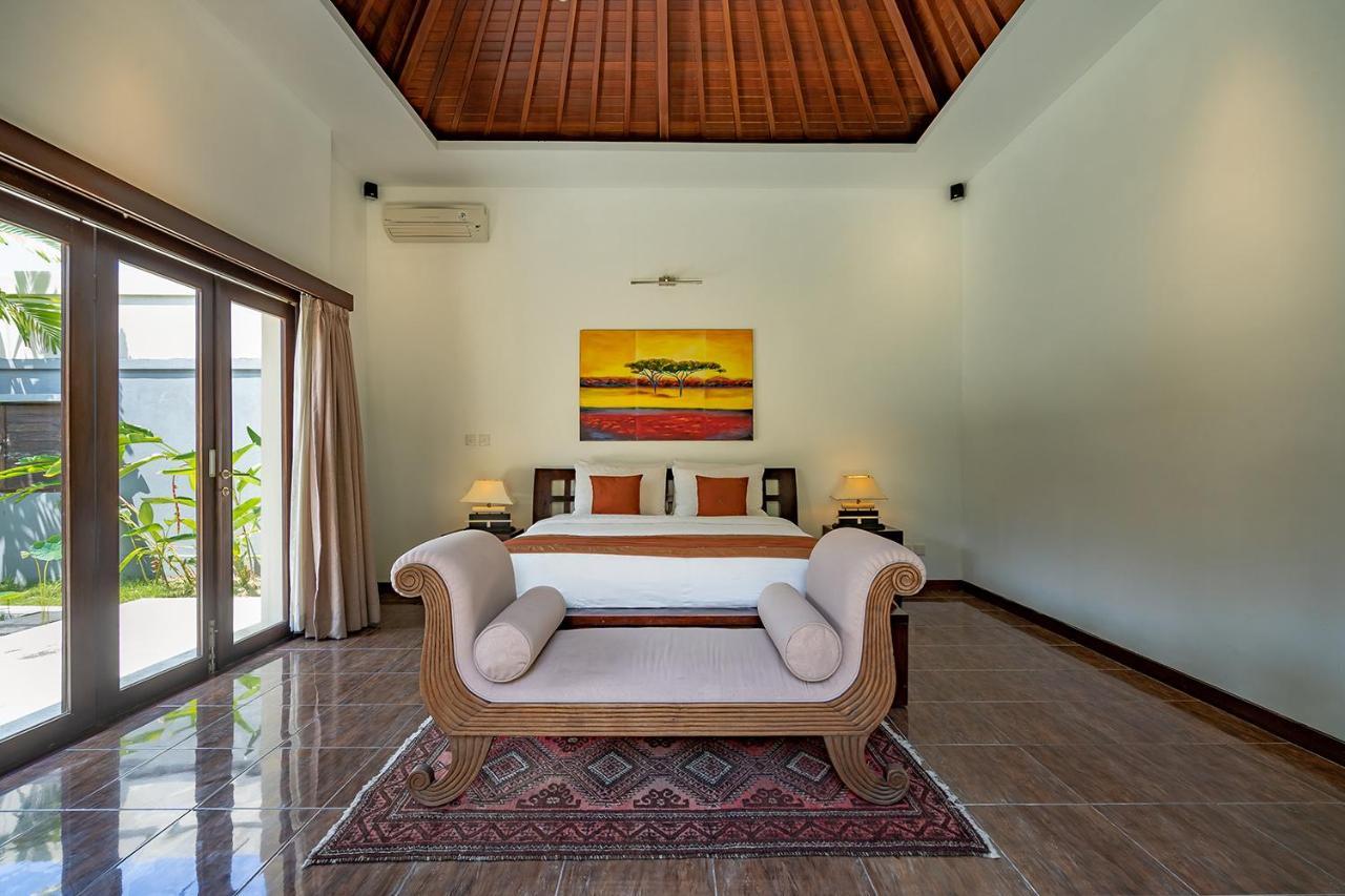 Bali Villa Lotus Σεμινιάκ Εξωτερικό φωτογραφία